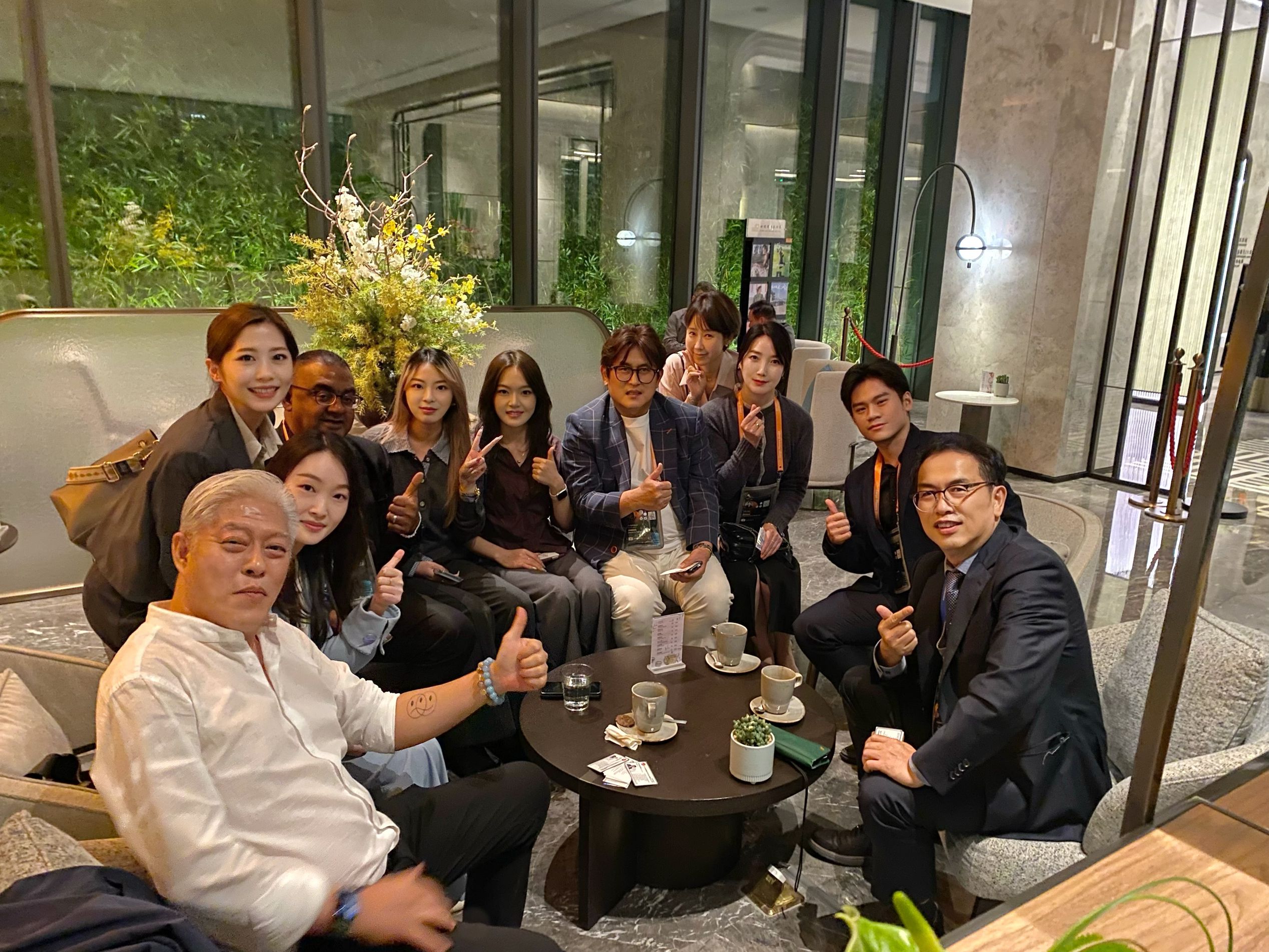 携手共赢，开创全球物流合作