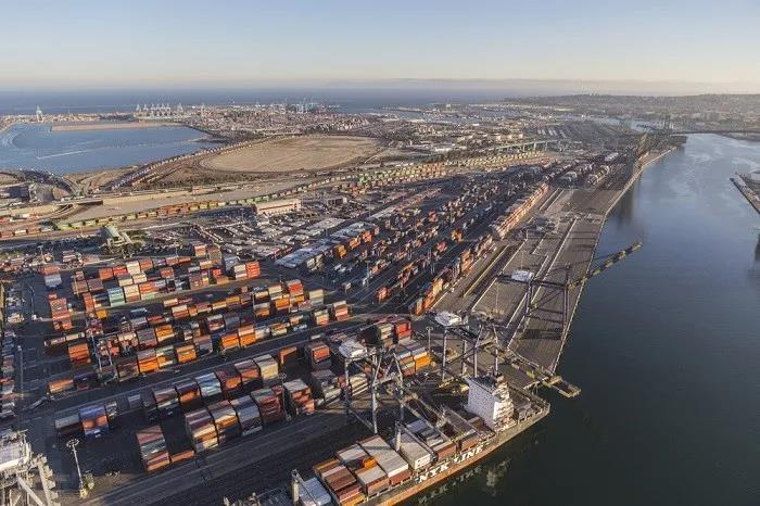 洛杉矶港财务激励提高运输效率，长滩港打破集装箱年吞吐量纪录